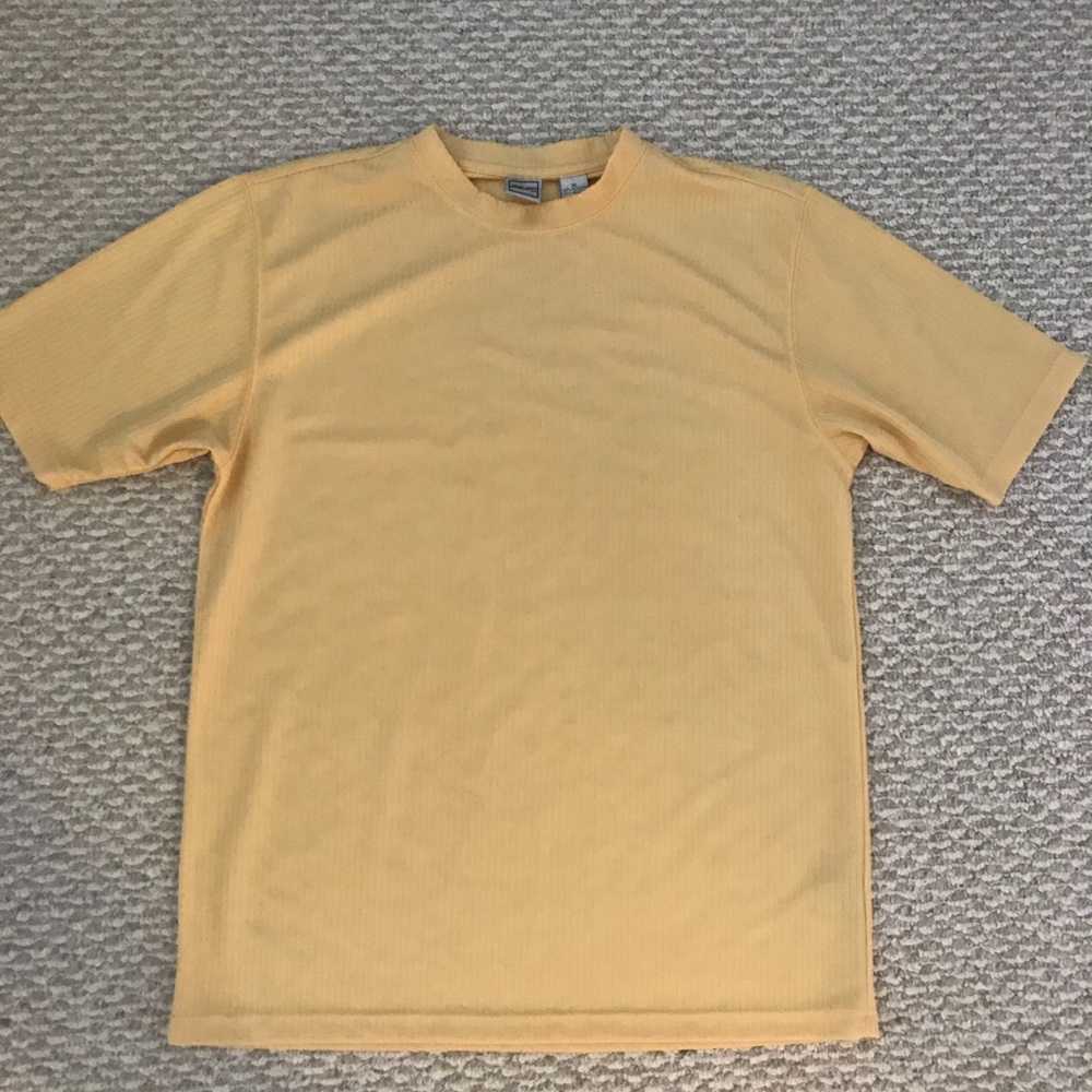 Men’s t-shirts